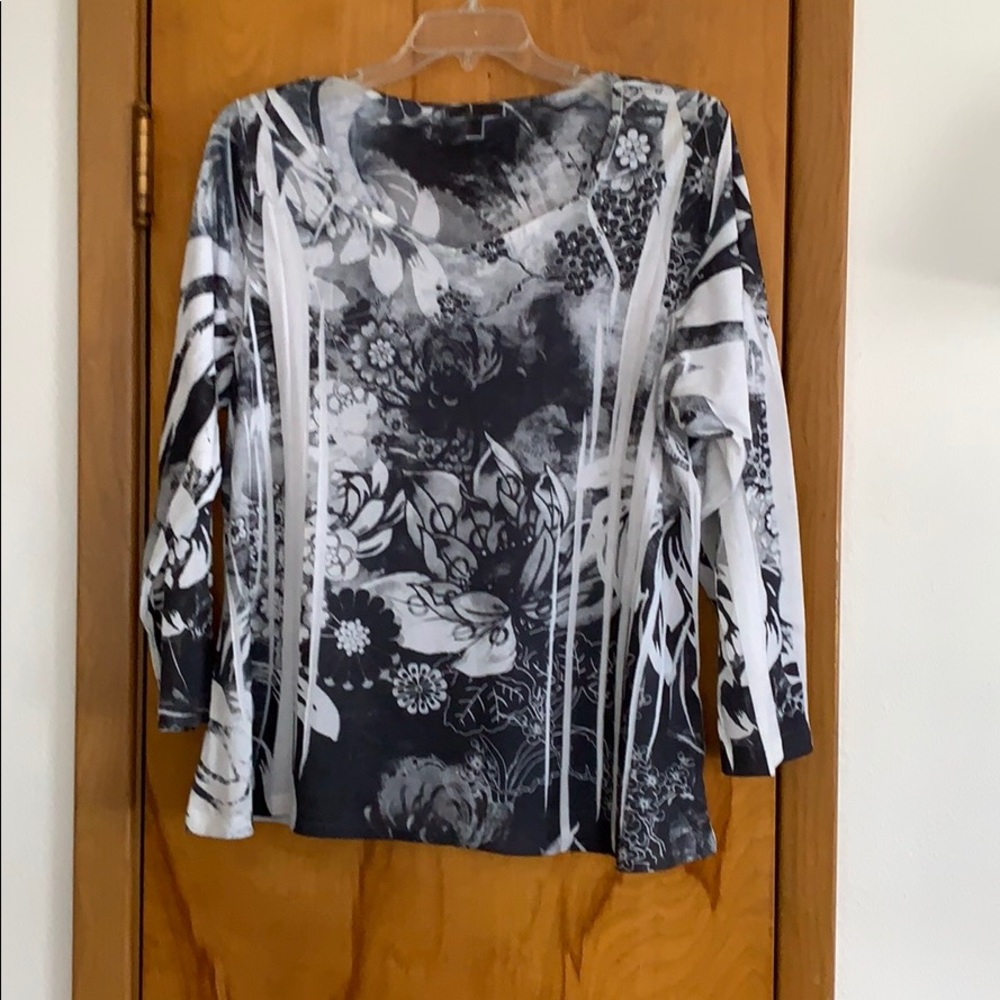 Ladies top